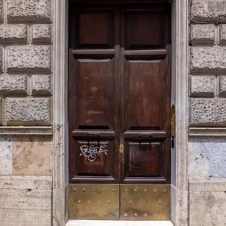 Cavour 211 - B&d Rome